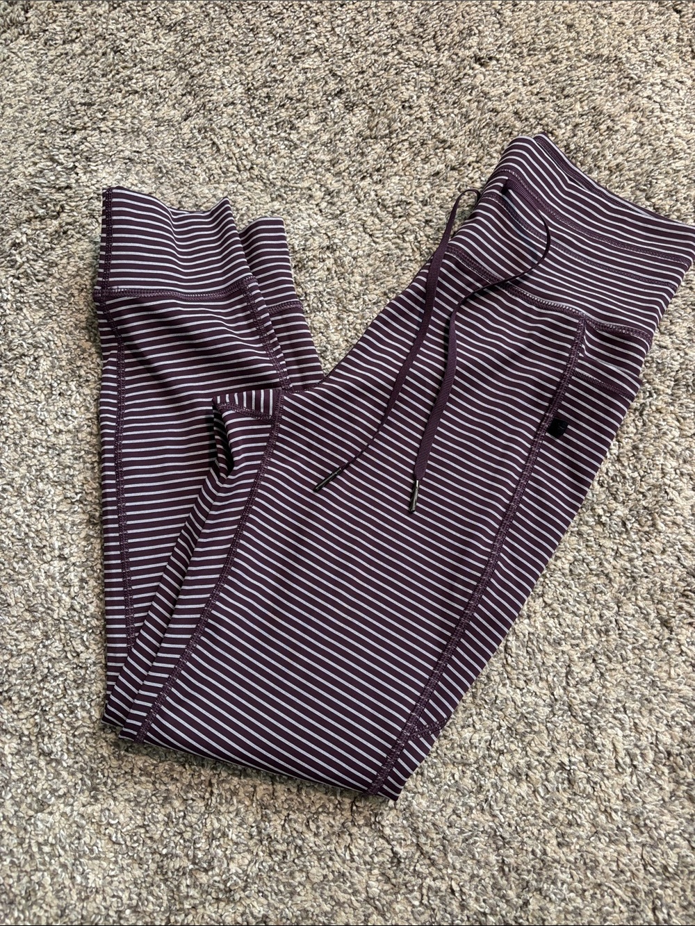 Halara High Waisted Drawstring Striped Yoga Leggings with Pockets size medium